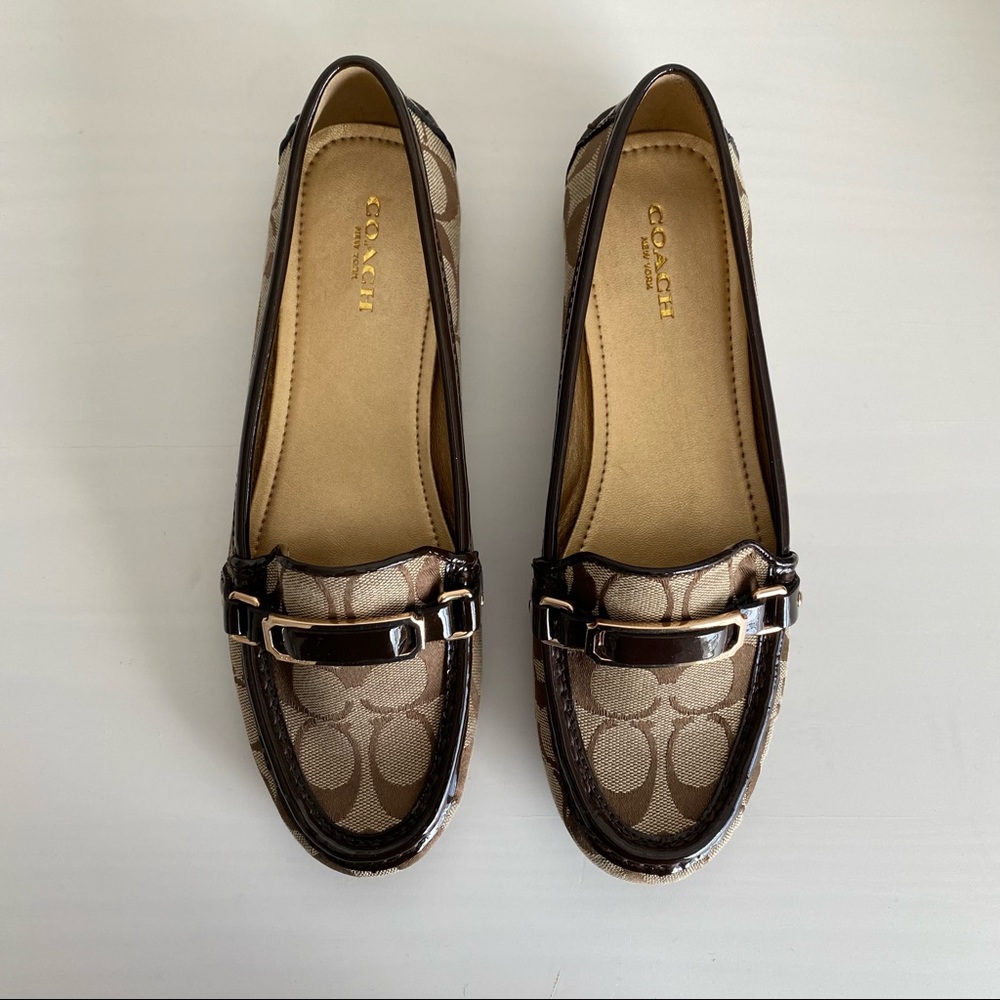 NEW Coach, Brown/Gold Signature Felisha Slip On Loafers, Size 8 - Picture 2 of 8